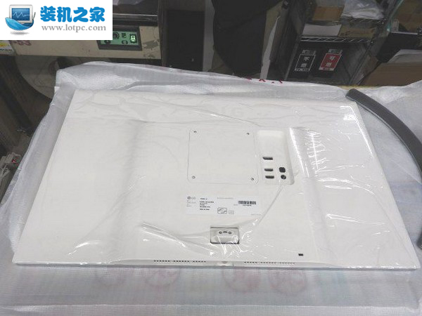 LG  27UD68-W 27英寸4K顯示器發布